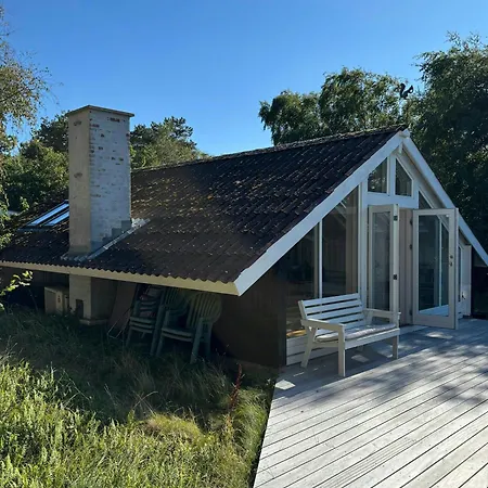 Сasa de vacaciones Classic 1970s Summer House With Kattegat Views *